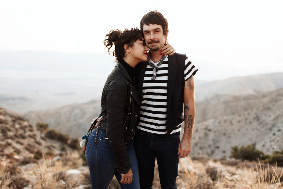 joshua-tree-california-engagement-wedding-elopement-session-desert-photographer-elizabeth-wells-photography