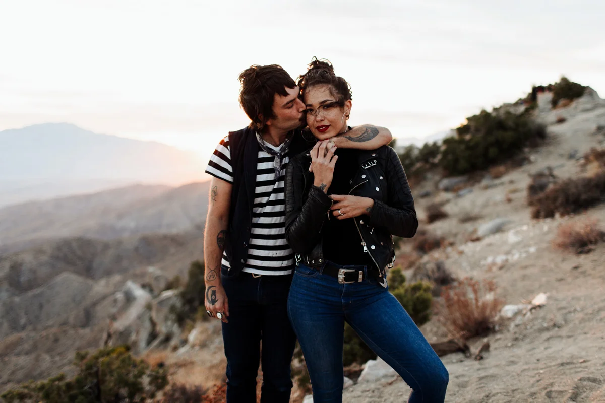joshua-tree-california-engagement-wedding-elopement-session-desert-photographer-elizabeth-wells-photography