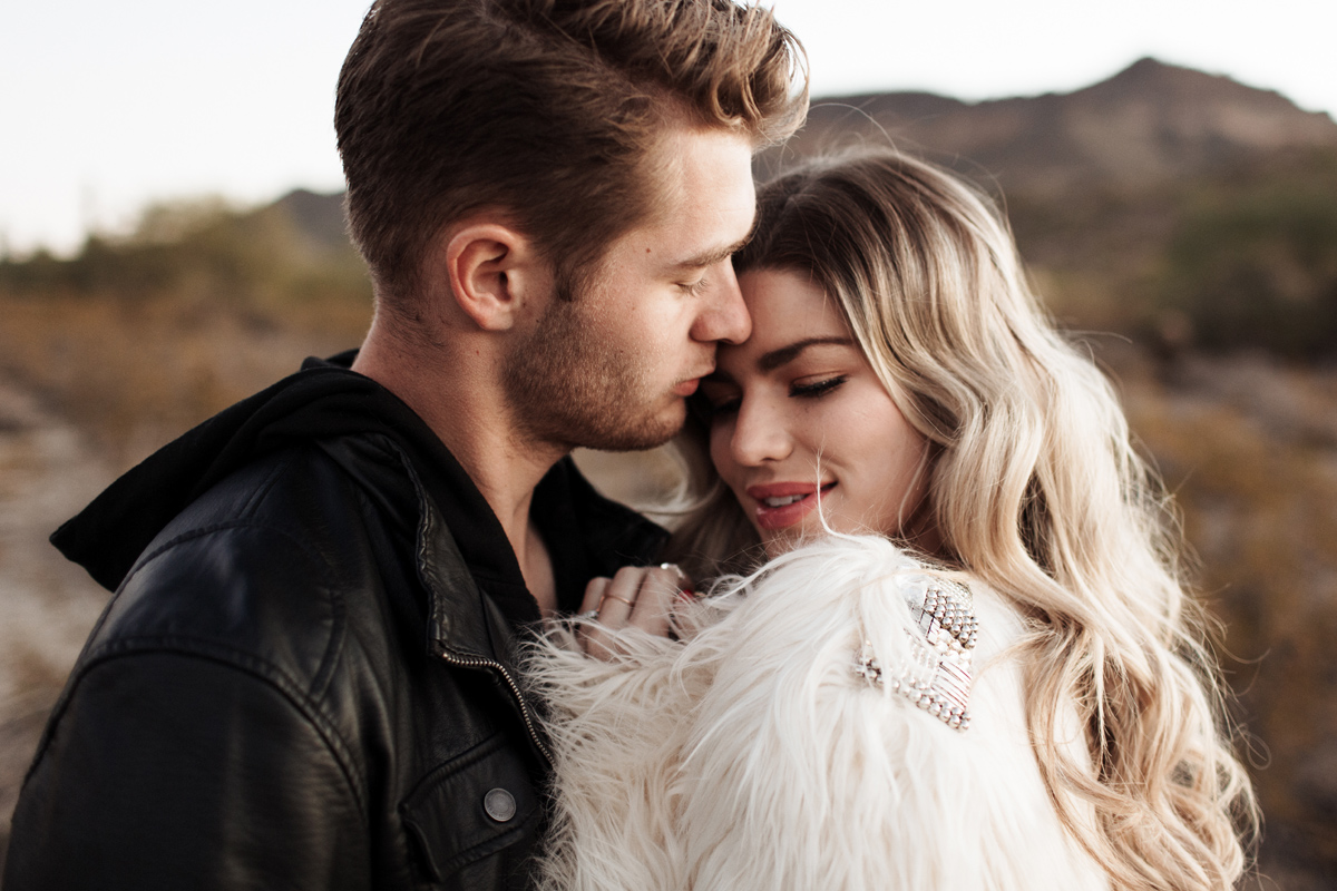 phoenix-arizona-photographer-desert-wedding-elopement-engagement-cactus-elizabeth-wells-photography