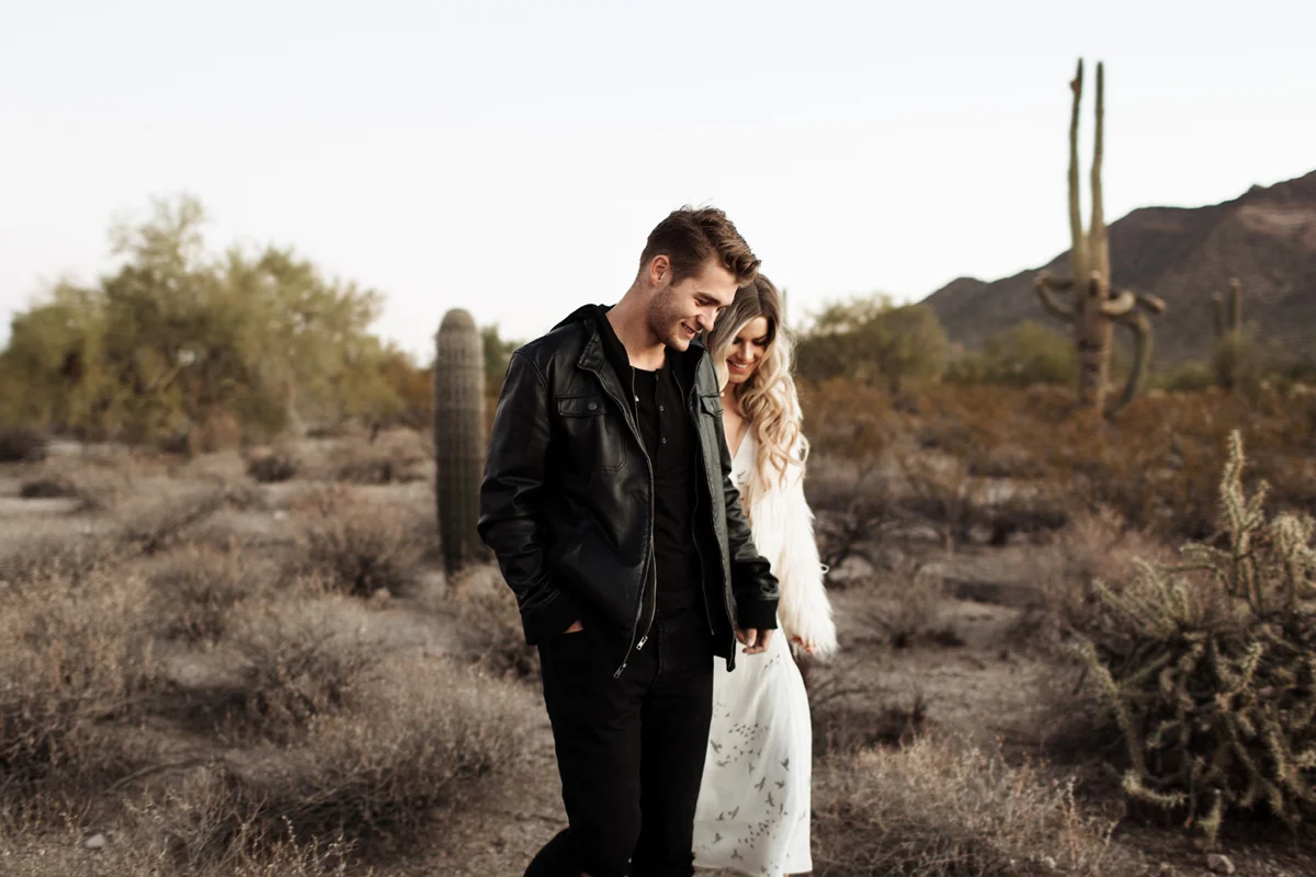 phoenix-arizona-photographer-desert-wedding-elopement-engagement-cactus-elizabeth-wells-photography