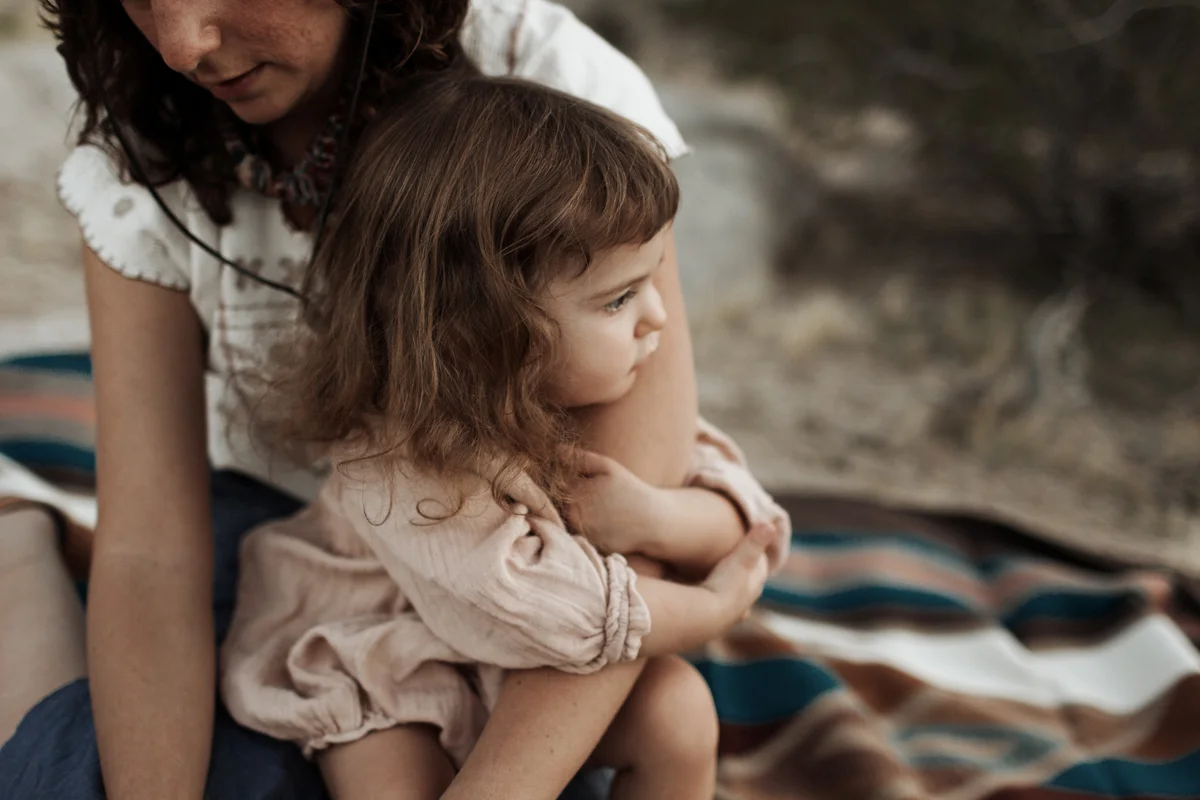 joshua-tree-california-family-session-photographer-elizabeth-wells-photography