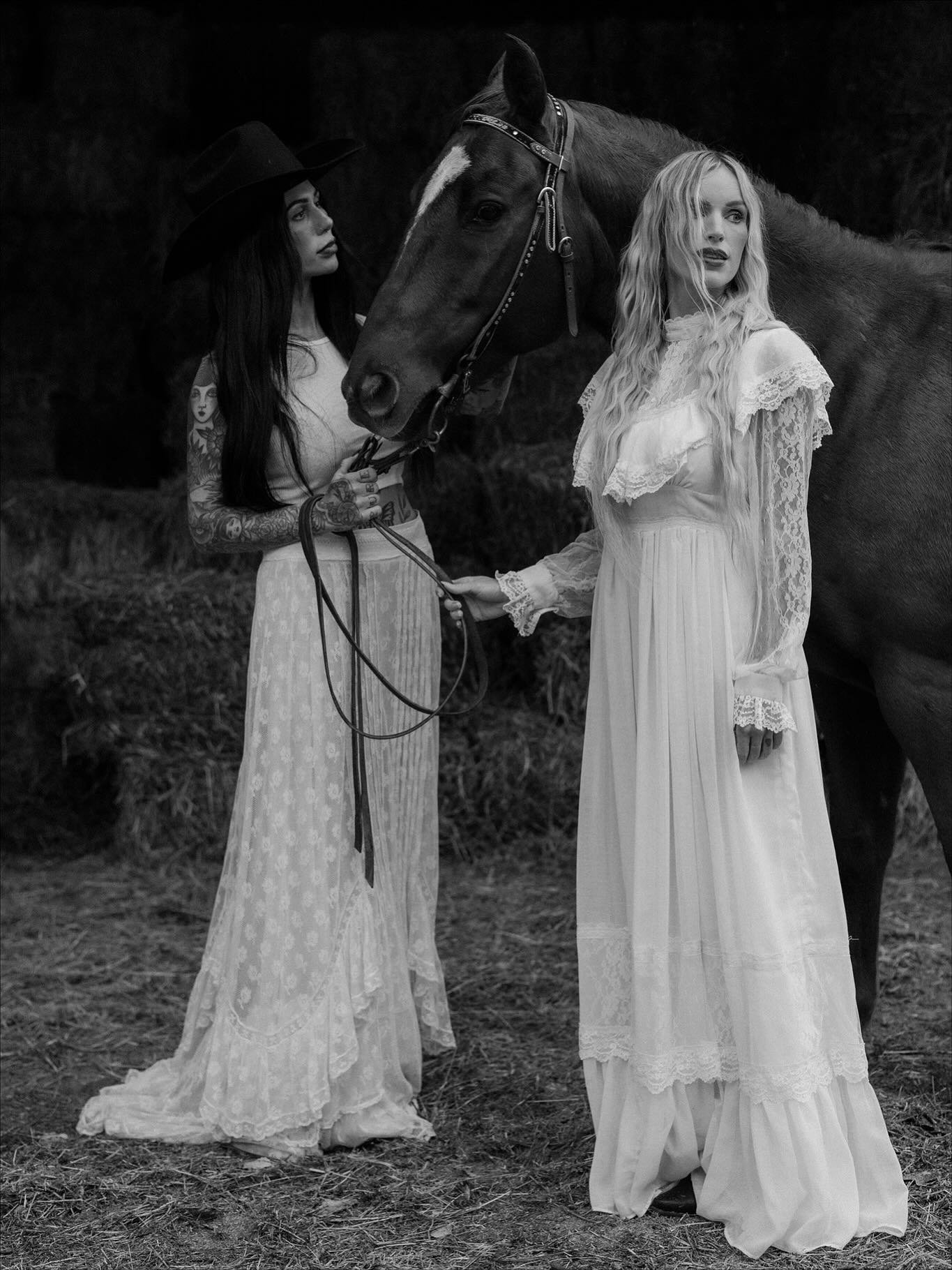 rainy days on the ranch&mdash;in monochrome 

mua &bull; @katamakeup 
creative direction &bull; @creativemischief.co
location &bull; @oronas_ranch
wardrobe &bull;  @thefoundartifacts + @oldtownvintageabq
production assistant &bull; @khalylascope