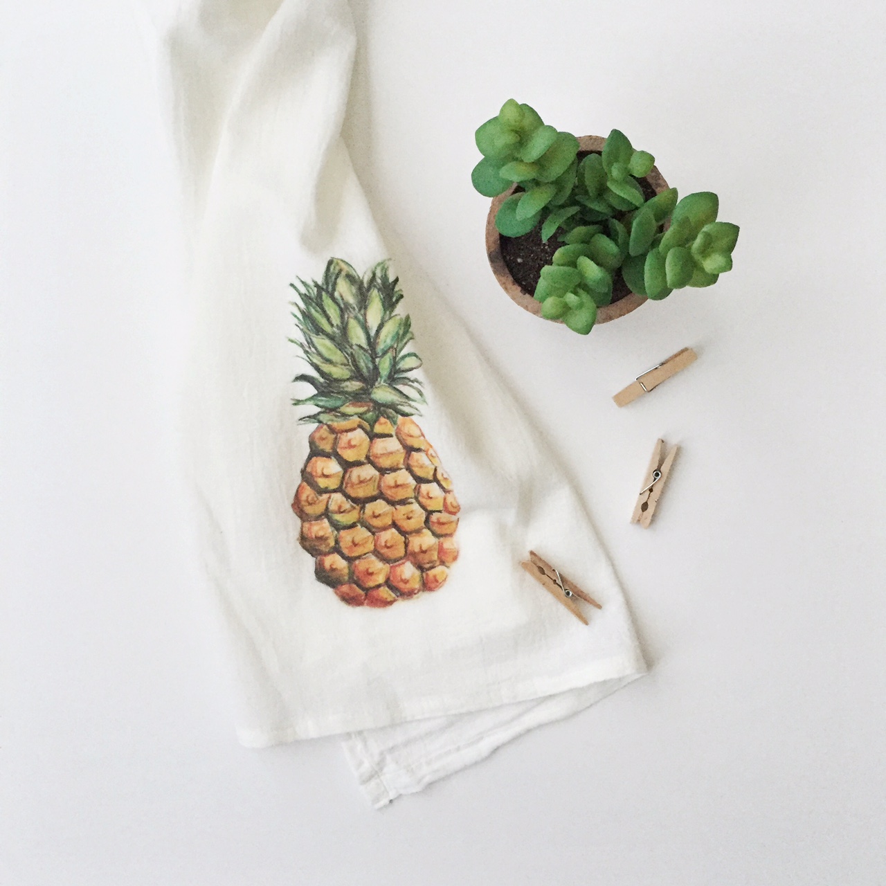 7P_FlourSackTowel-Pineapple.JPG