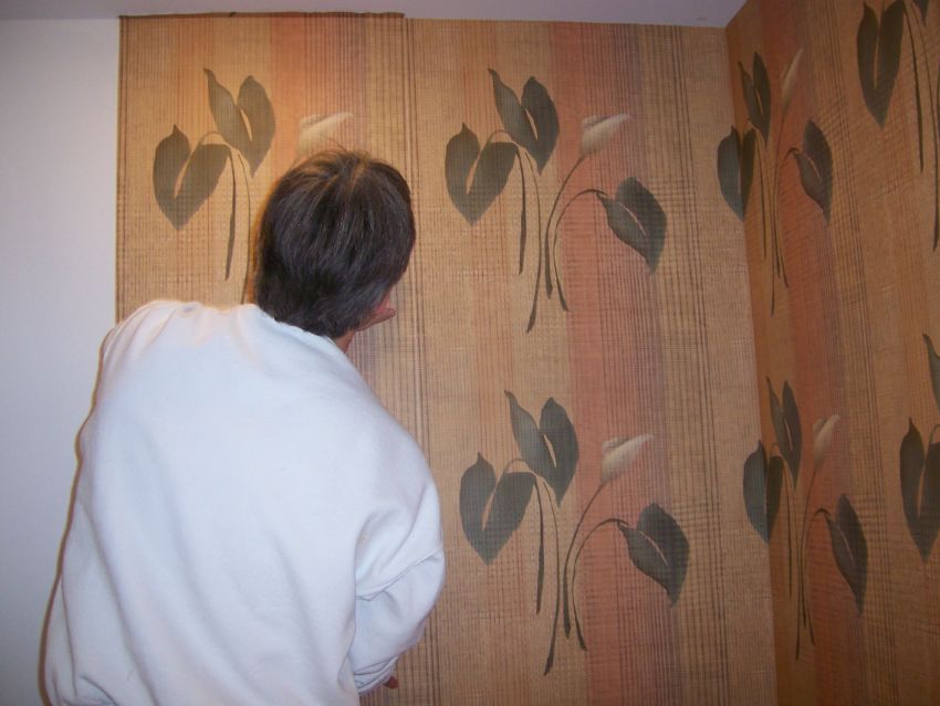 wallpaper installation.jpg