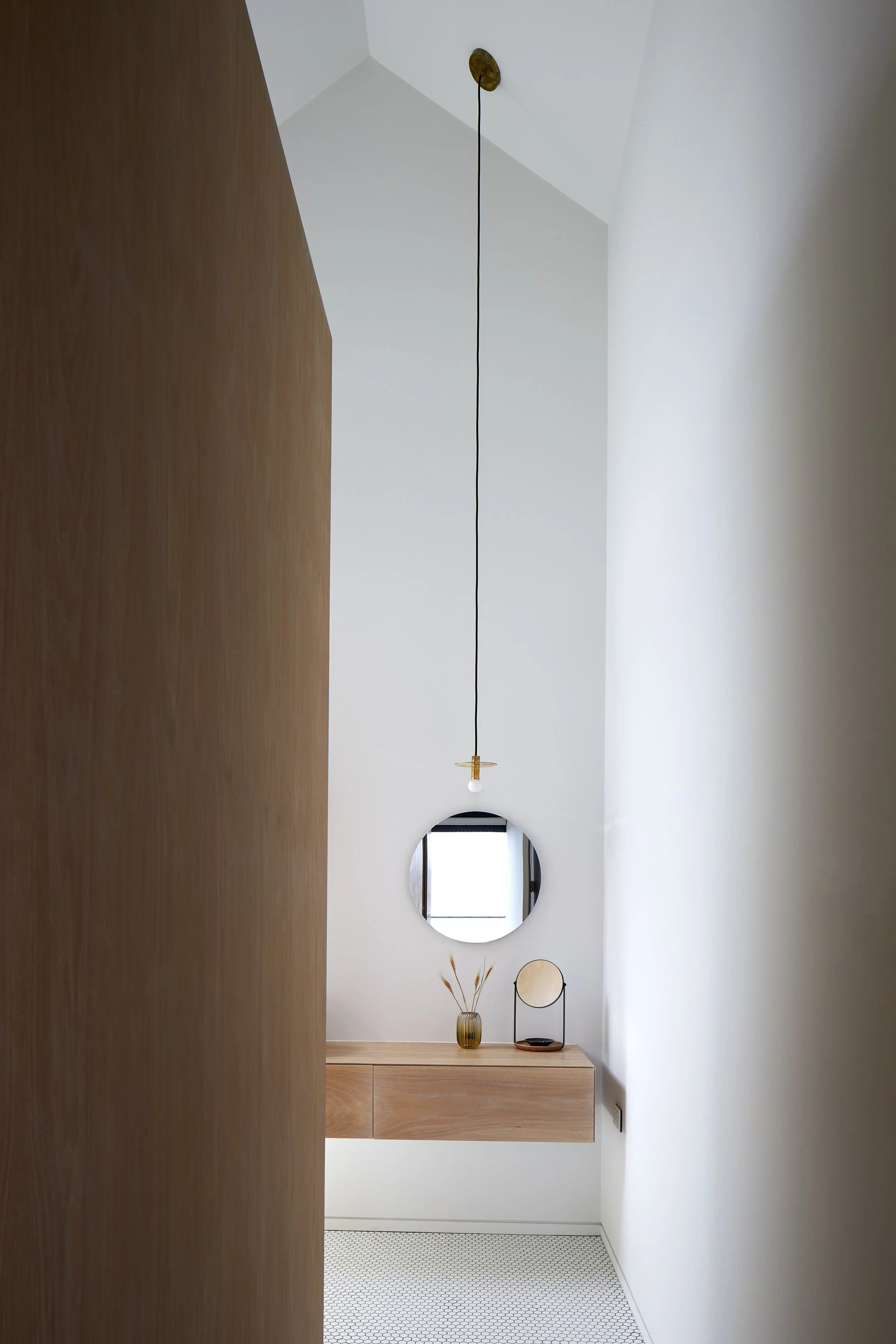 Atelier+Aitken+SW+Pro+Contemporary+Boatshed+Home+Ensuite+oak+white+tiles.webp