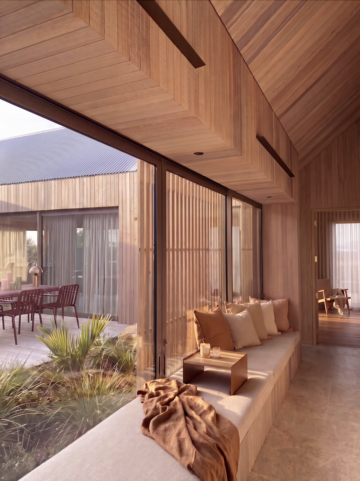 Atelier+Aitken+Tara+Iti+Golf+Course+Apple+Home+Corridor Small.png