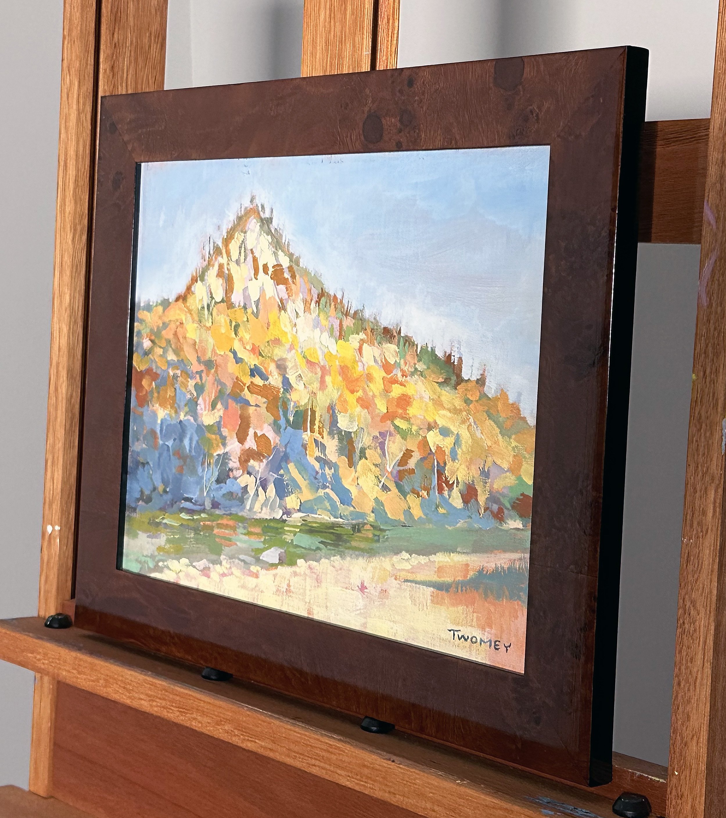 autumnpeaksideview.jpg