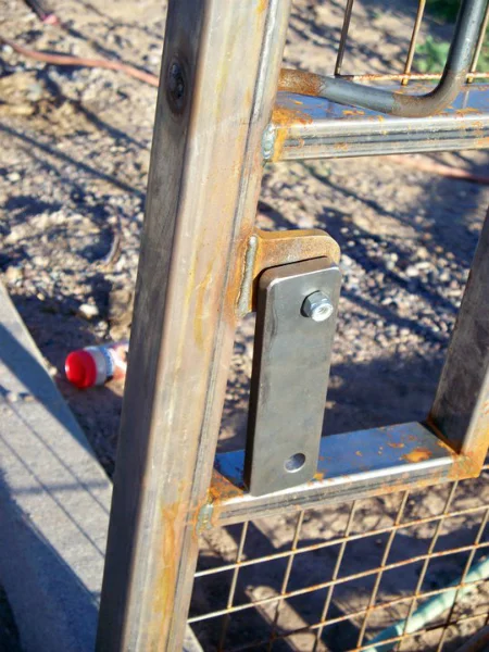 Fire department twin lock access bar