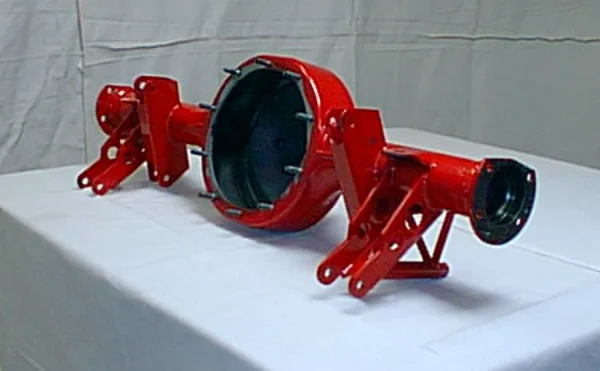 9 Inch Ford axle with 4 link and panhard bar
