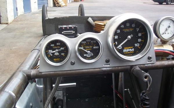 Dragster dash panel