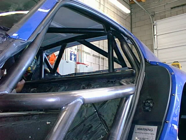 s&w mustang roll cage