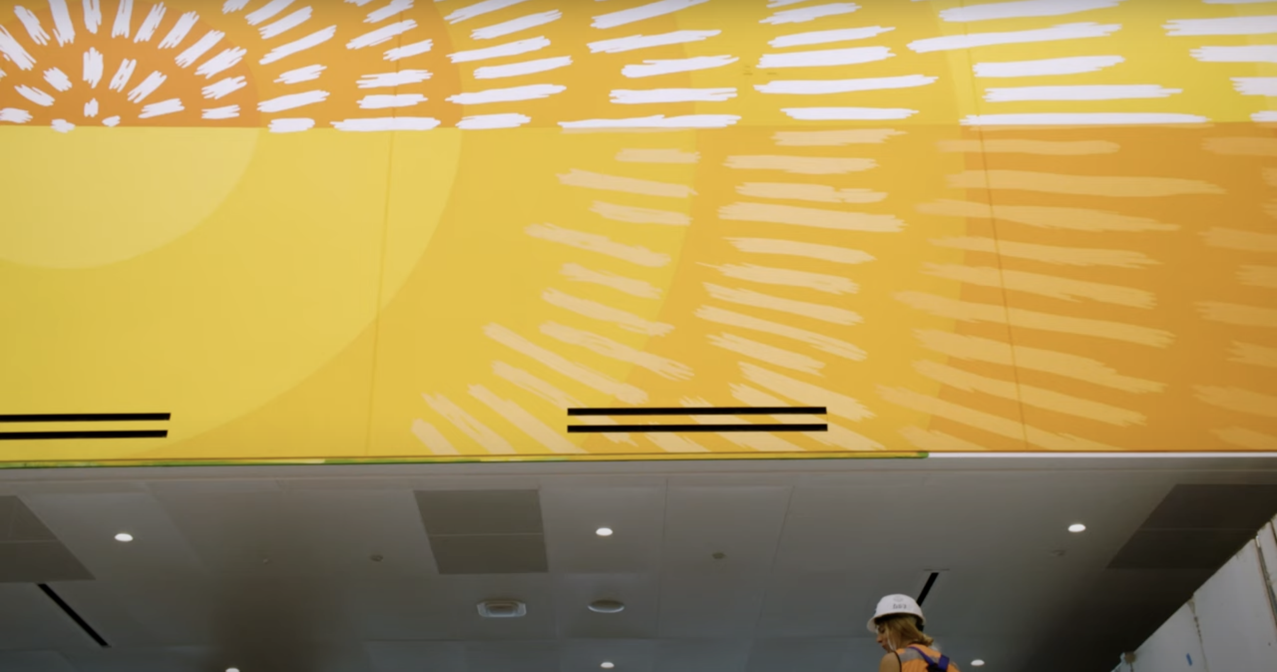AllisonKunath_Homepage_LAX_Commercial_Muralist.png