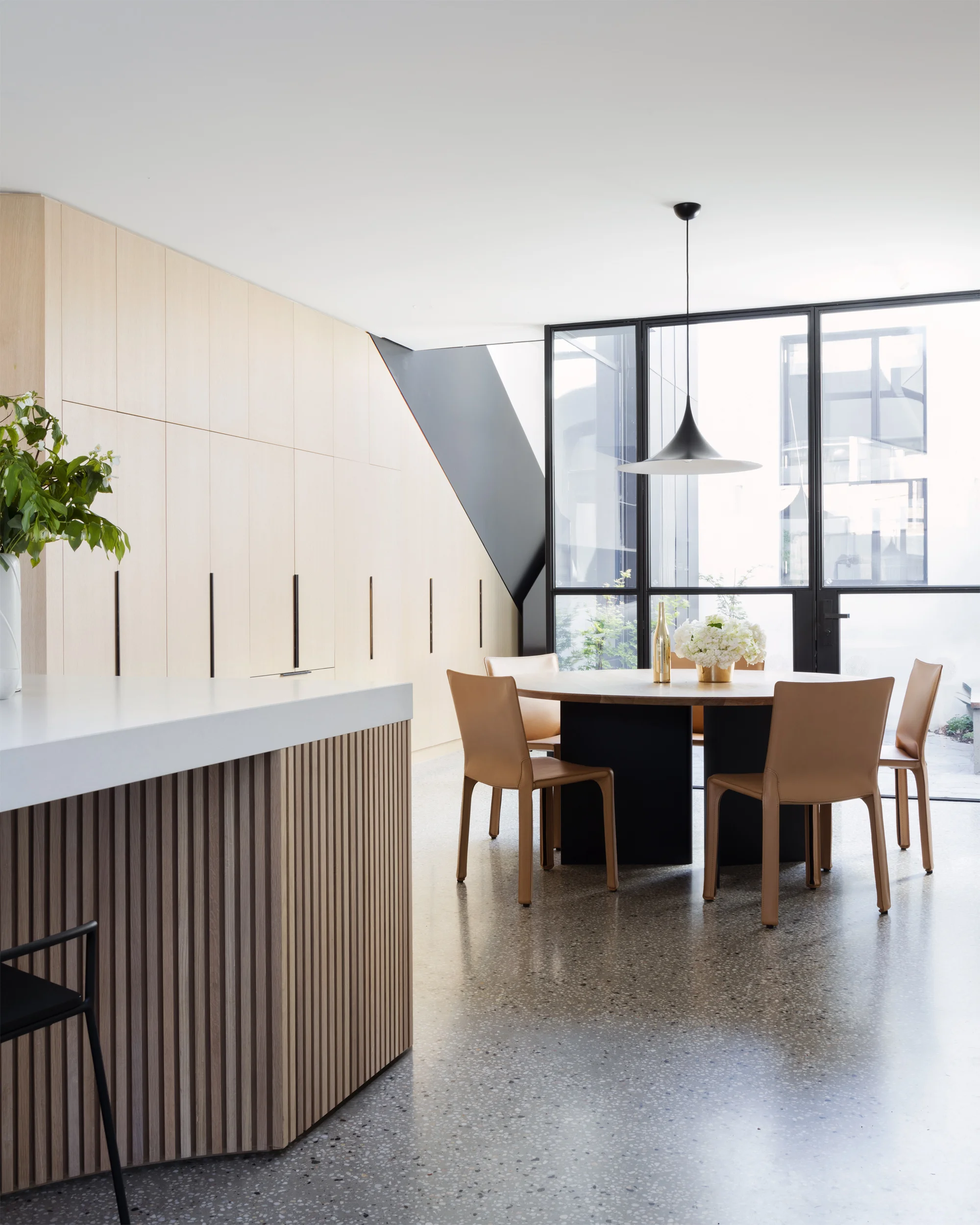 nina_provan_styling_port_melb_pandolfini_architects_1.jpg