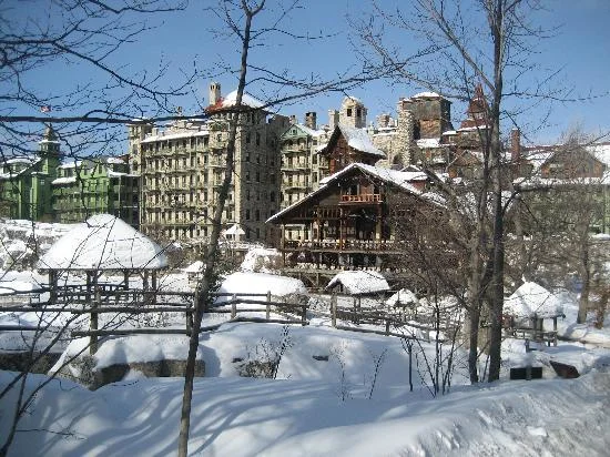 MOHONK MOUNTAIN HOUSE IN NEW PALTZ, NY HOSTS RETURN TO DAK TO
