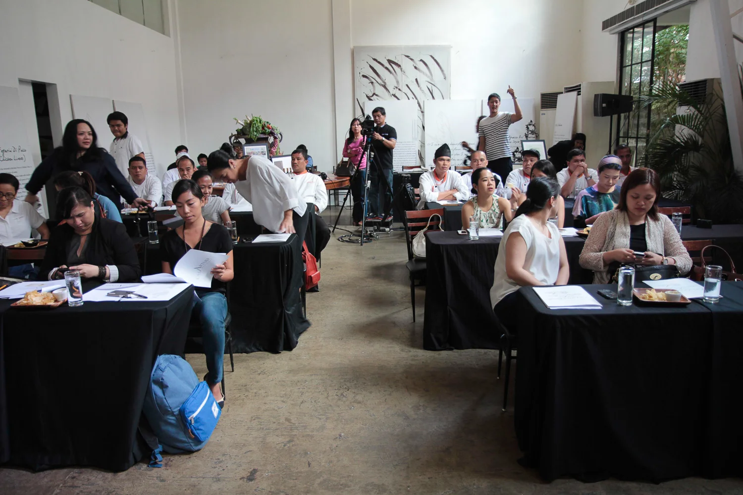 Students at Casa Artusi Philippines' first session