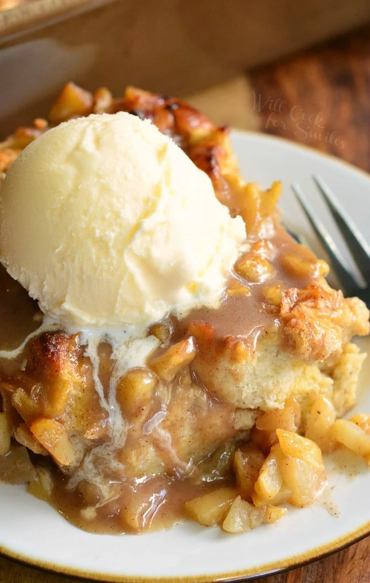 Apple-Pie-Bread-Pudding-4-from-willcookforsmiles.com_.jpg