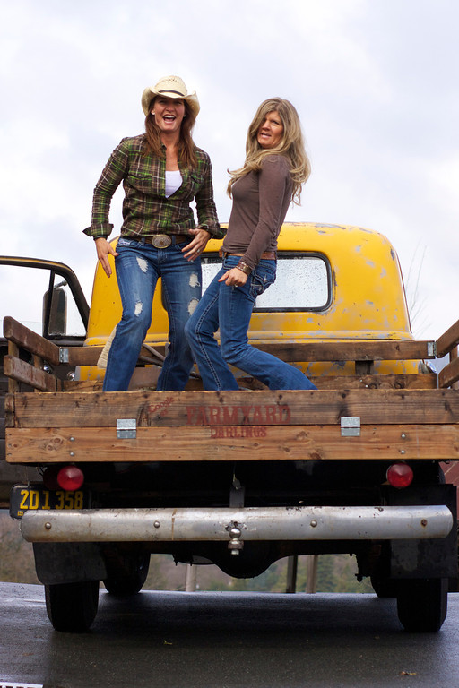 The Farmyard Darlings Carole Sinclair & Kim Berry doing the Tailgate Two Step