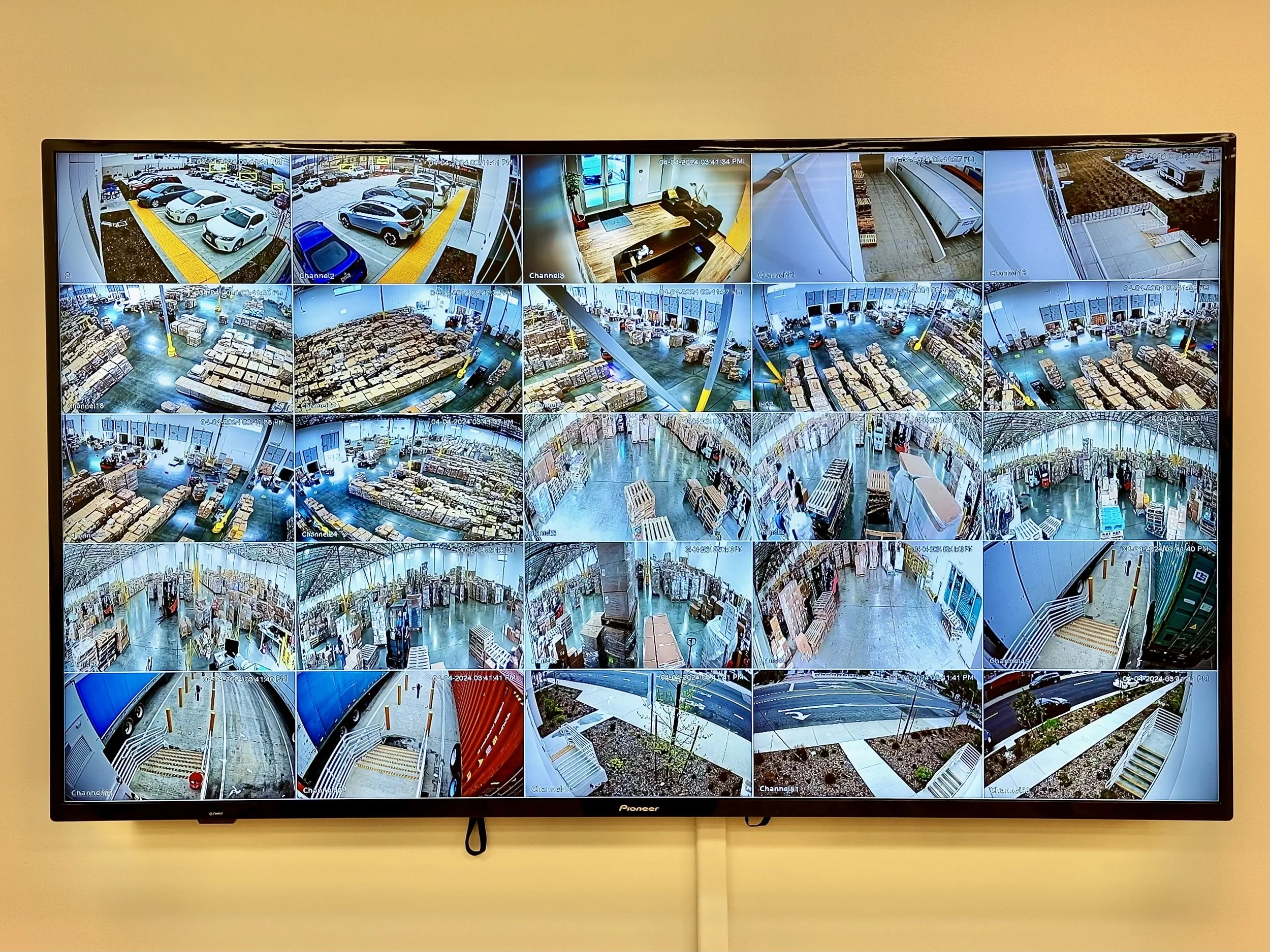 4K CCTV Display.jpg