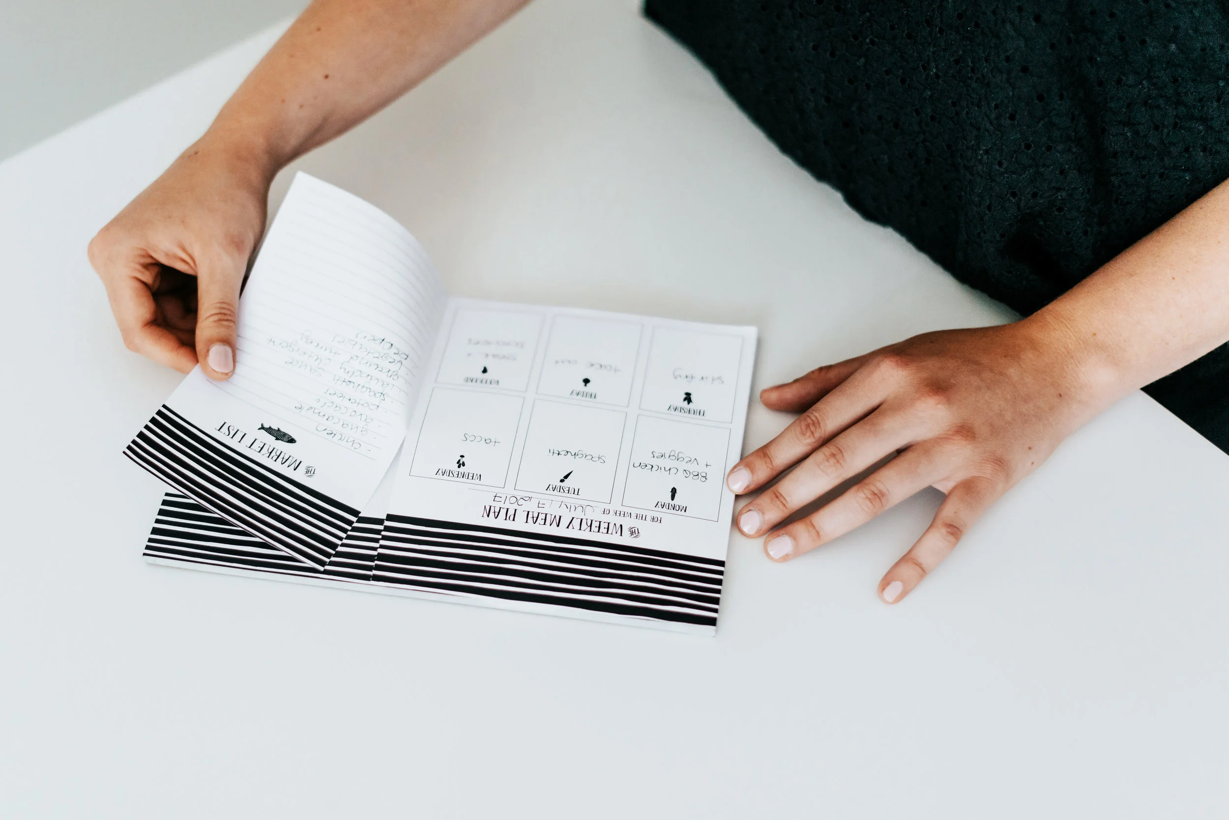 Weekly Meal Plan & Market List Notepad | V SHOP Stationery Canada