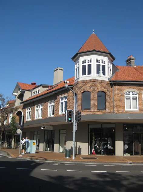 803 Military Road 2.jpg
