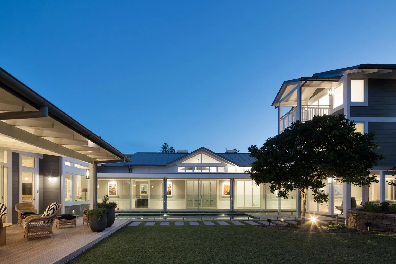 BEACH HOUSE, MONA VALE — Giles Tribe Architects