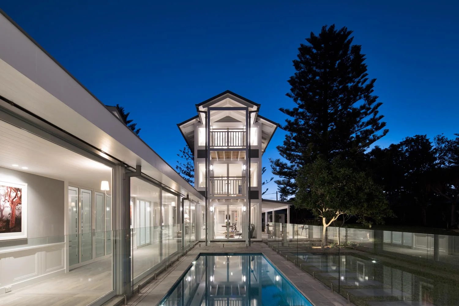 BEACH HOUSE, MONA VALE — Giles Tribe Architects