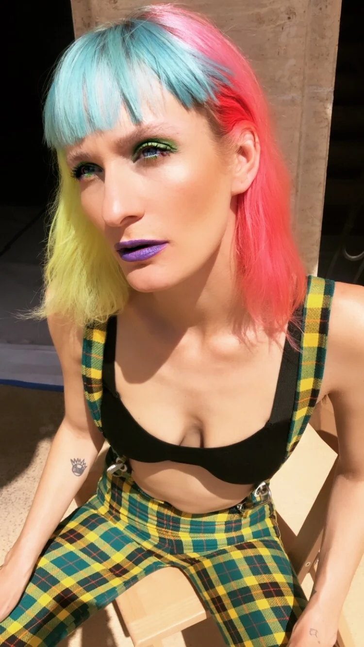 Facetune_20-09-2018-13-41-29.JPG