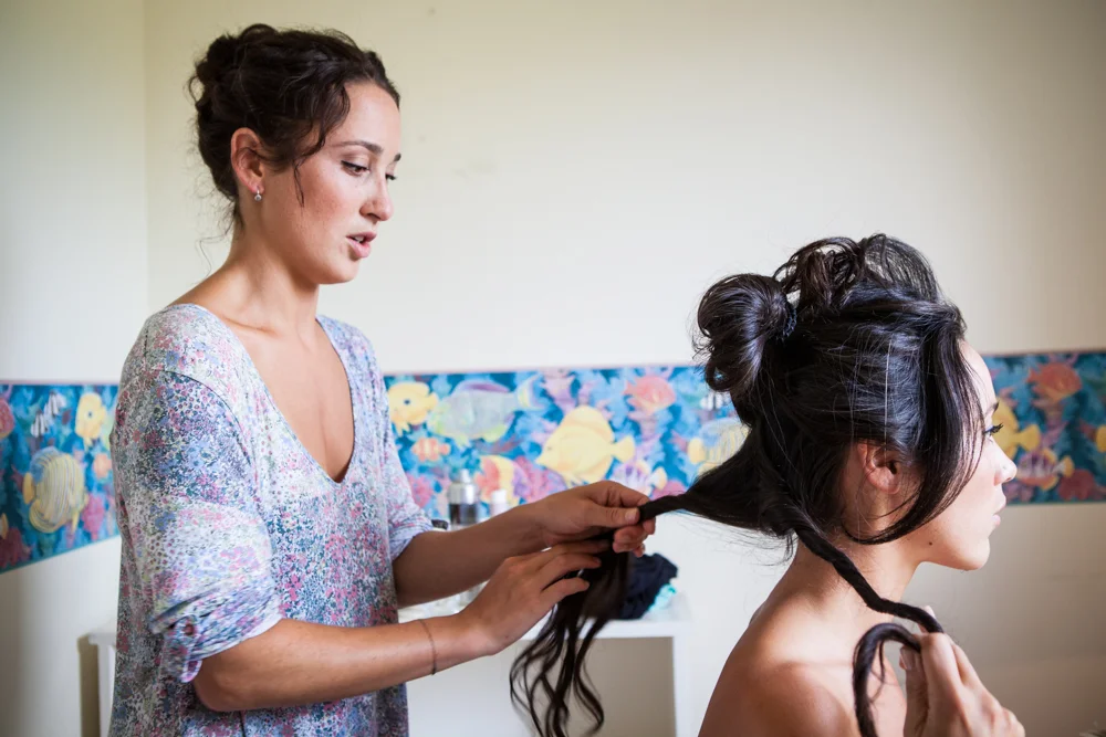 SARA_GettingReady_WEB-21.jpg