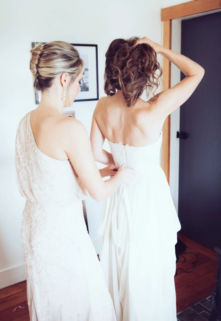 Grace_GettingReady_WEB-69.jpg