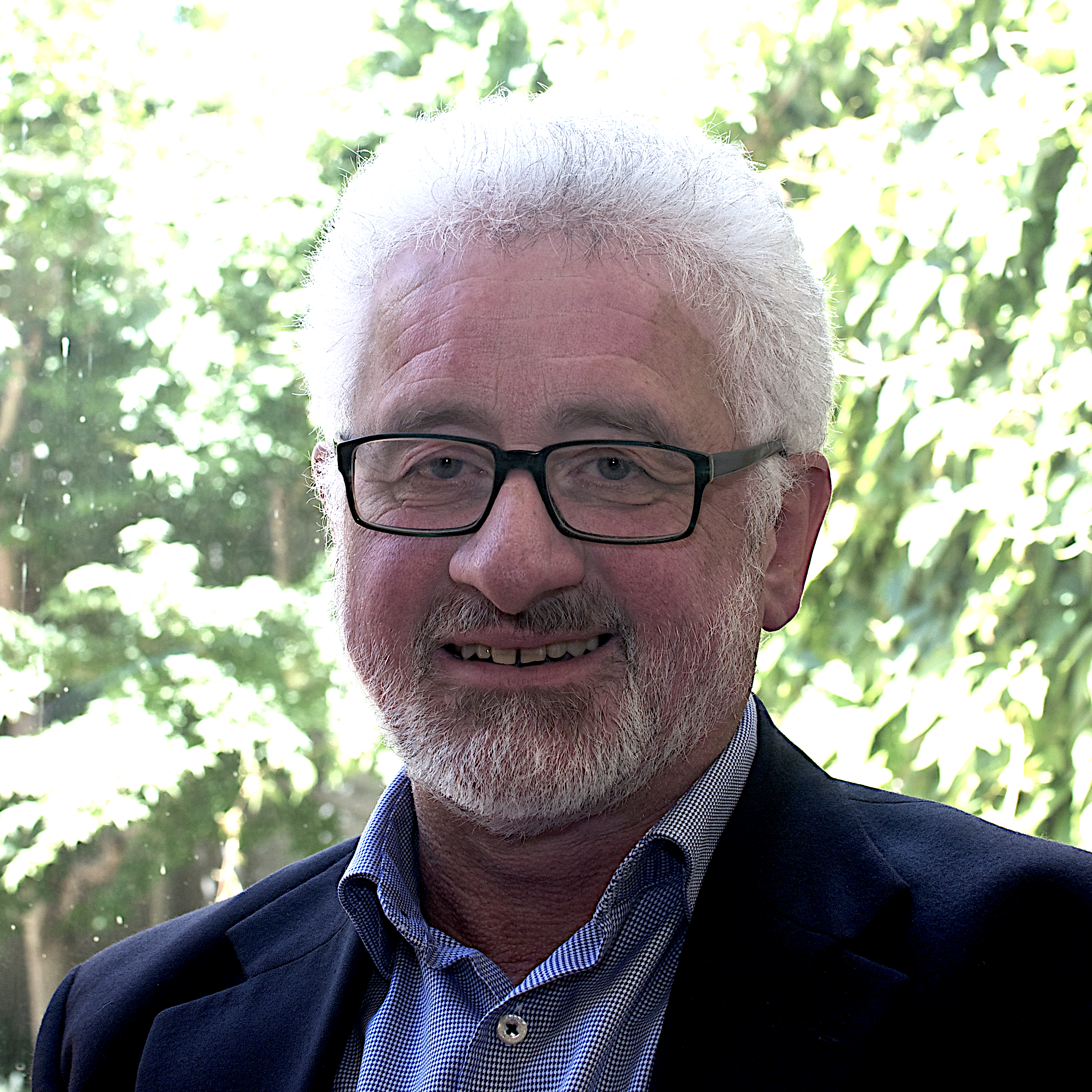 Mr Ian Smith 