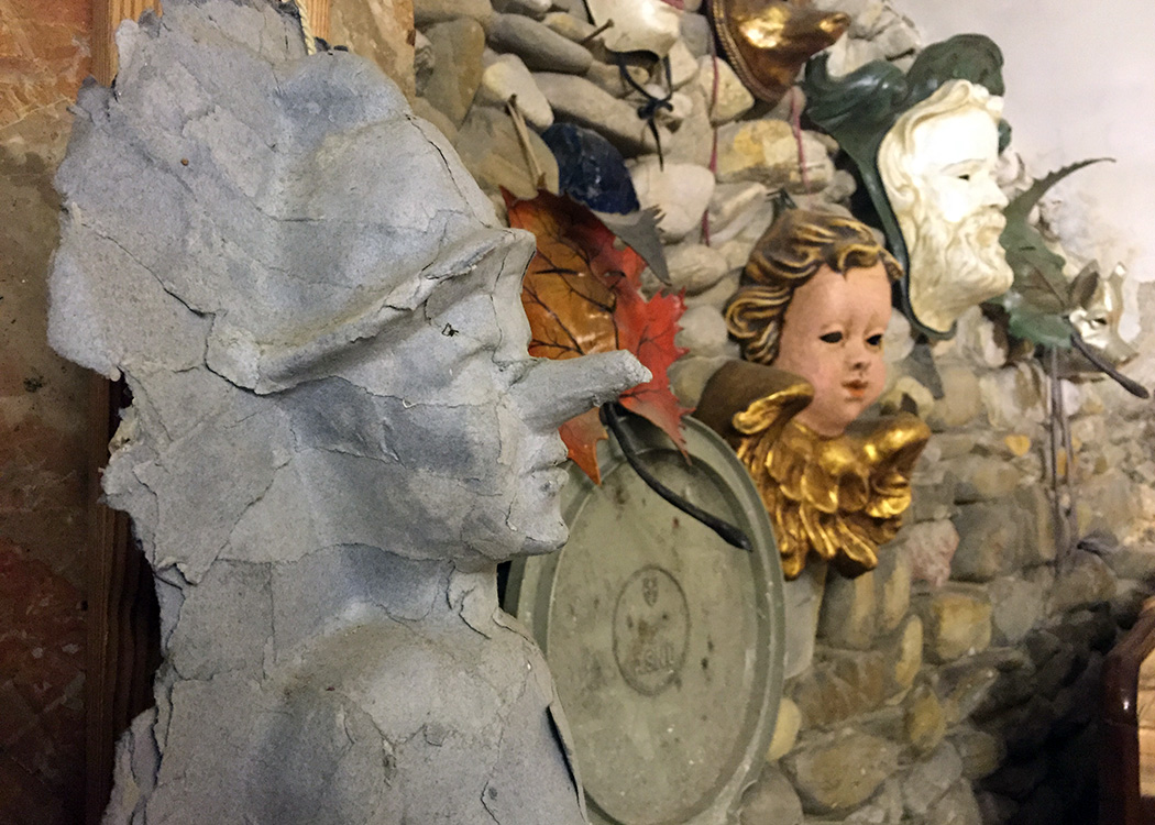 Then we went to his daughter Alice's Workshop to learn the process first hand.