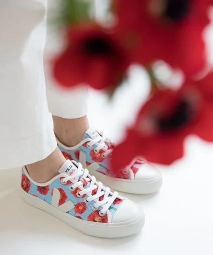 VEJA presents POPPIES