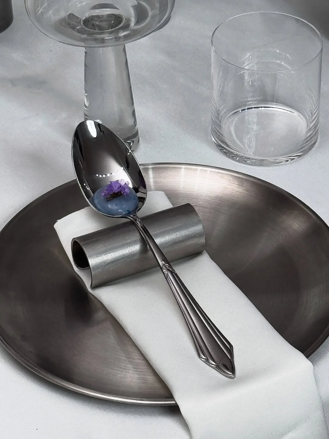 UY Studio_CO_CUTLERY_NAPKIN STAND.jpg