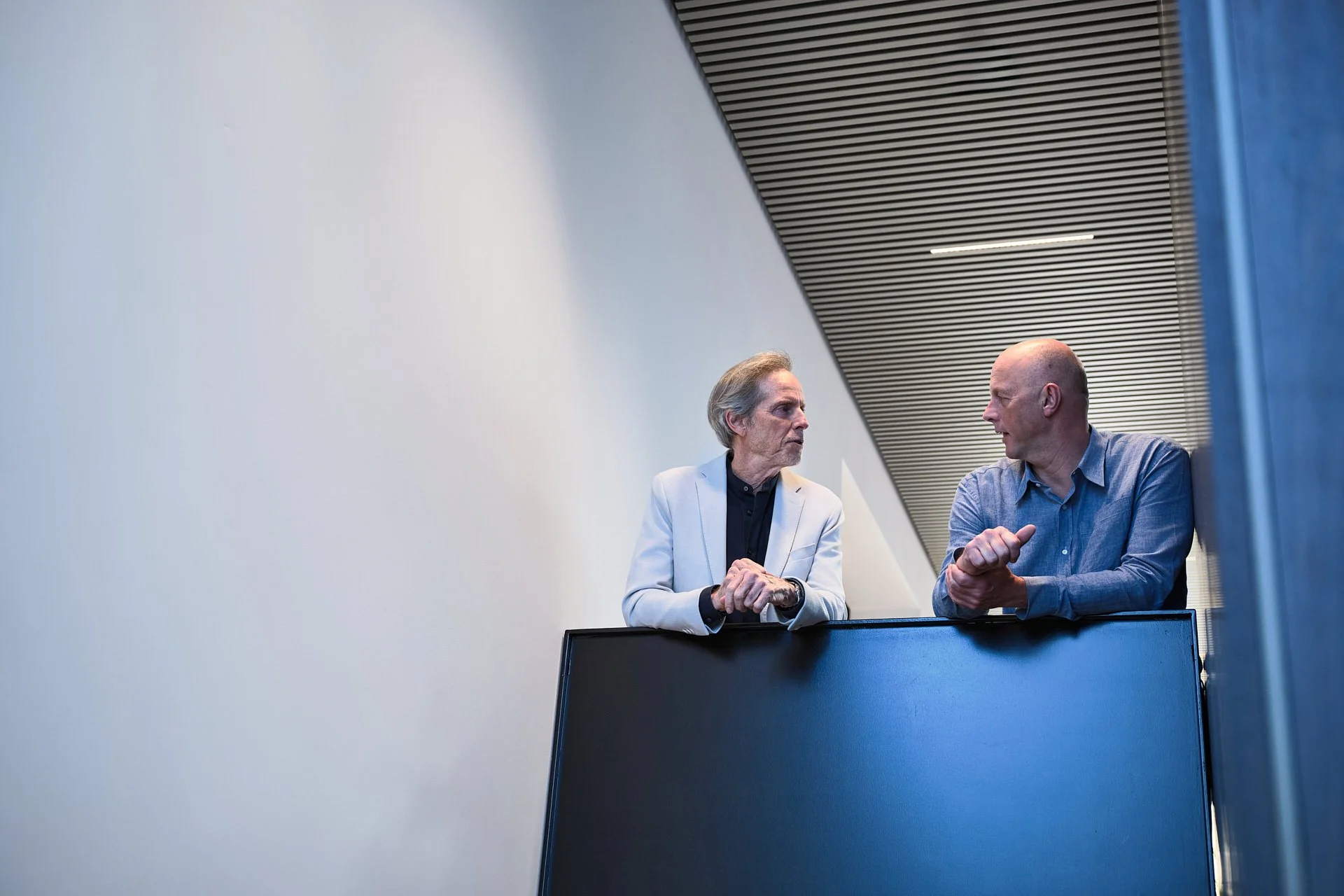 Alex-Harris-business-portrait-branding-photographer-Belgium-SBP-home-12-Braintower-branding-CEO-investor-sm.jpg