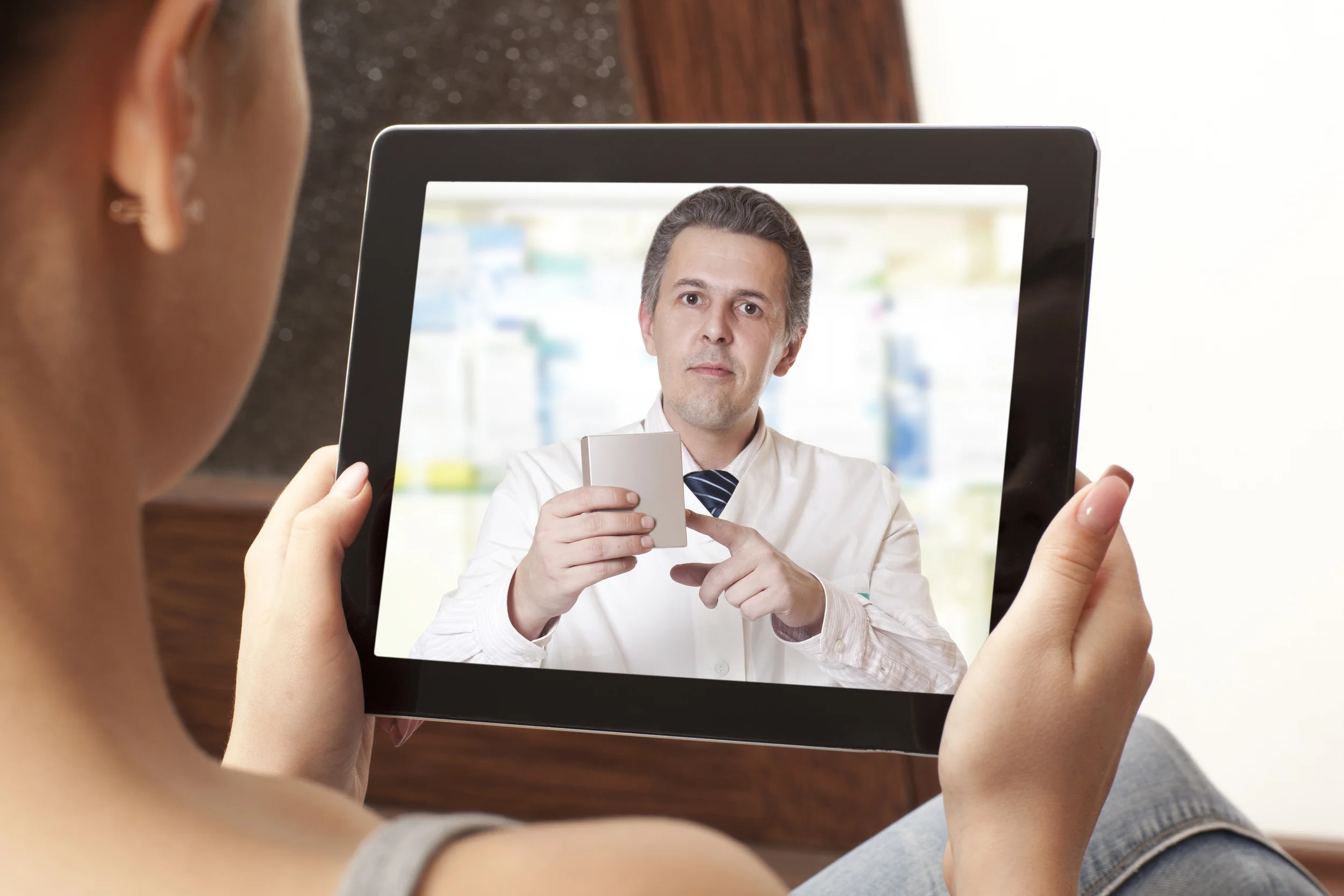 Free Webinar: Build Trust to Improve Performance