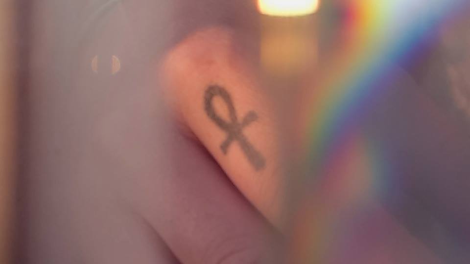 In 2011 I got a tattoo on my finger of the Ankh. In short the Ankh represents eternal life, it was known in Egyptian times as the key of life. I felt very strongly that I wanted this symbol because it represented one of the most important times in my life. I had gone through such huge realisations at that time through finding out about my ability to sense energy and learning about Past Life Regression, it was a time of enlightenment. My mind was opening rapidly and I just couldn't get the symbol out of my mind, it kept popping up everywhere. Although it was an intense time for me, it was a time which I never wanted to forget because thats where my life really began, so I had to represent it somehow. This year I was practising tarot reading for a medium as part of a course I was on and it made me smile and have those knowing shivers all over my body when she started to receive information to tell me whilst I was reading for her. She told me I have egyptians working with me in my healing work and explained that I was once a healer in Egypt working alongside a powerful healer there, who is still with me now as part of my healing 'team'. Since then I have had further links to lives in Egypt too. We have little signs and guidance in our present lives without even being fully aware of its core. It was no coincidence that I got the Egyptian Ankh to represent my healing journey starting, deep inside of me my soul knew its relevance at that time. There is magic all around us and inside of us, we just have to look for it...