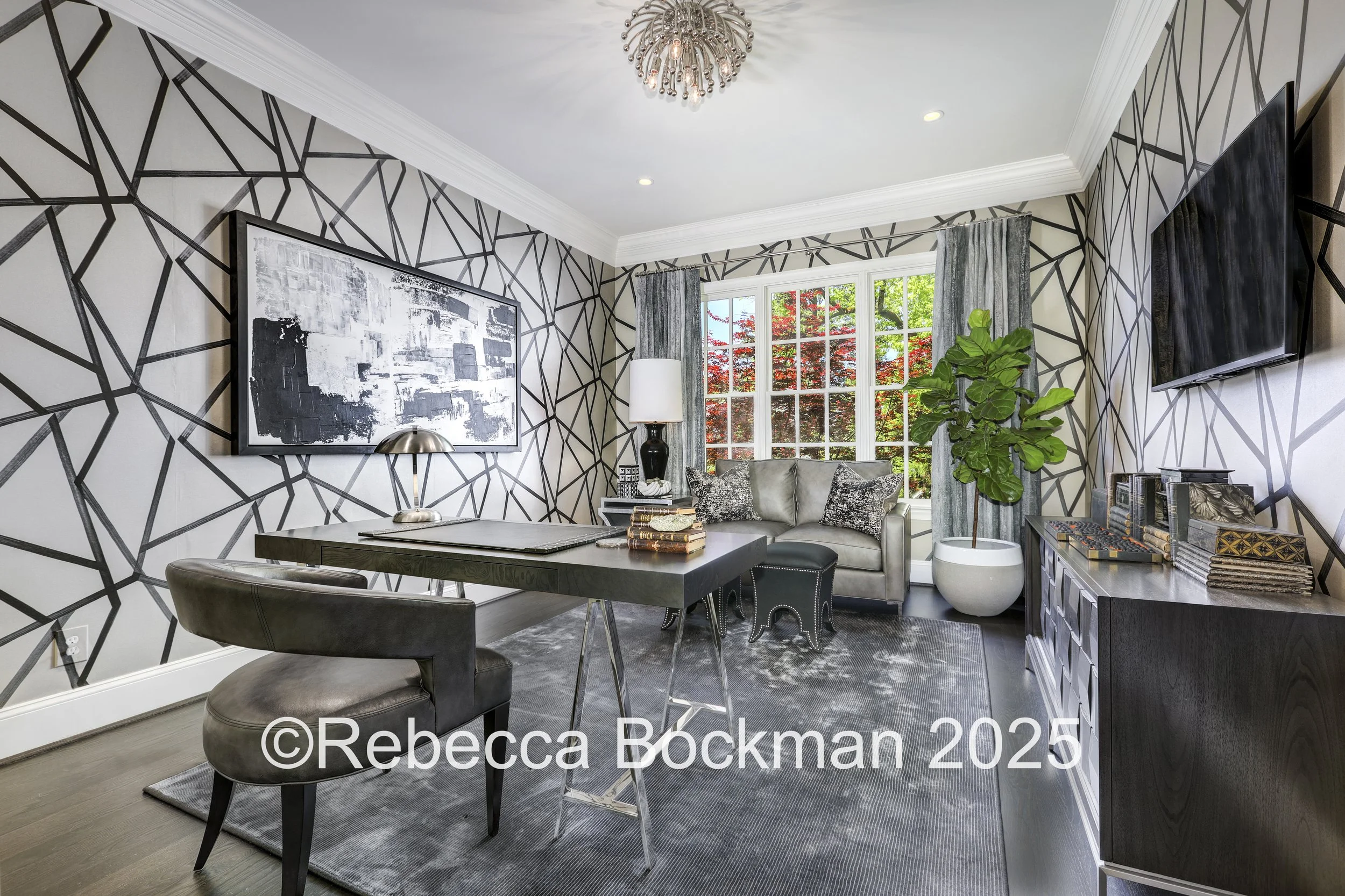 596 Loridans Dr 2019-106.jpg