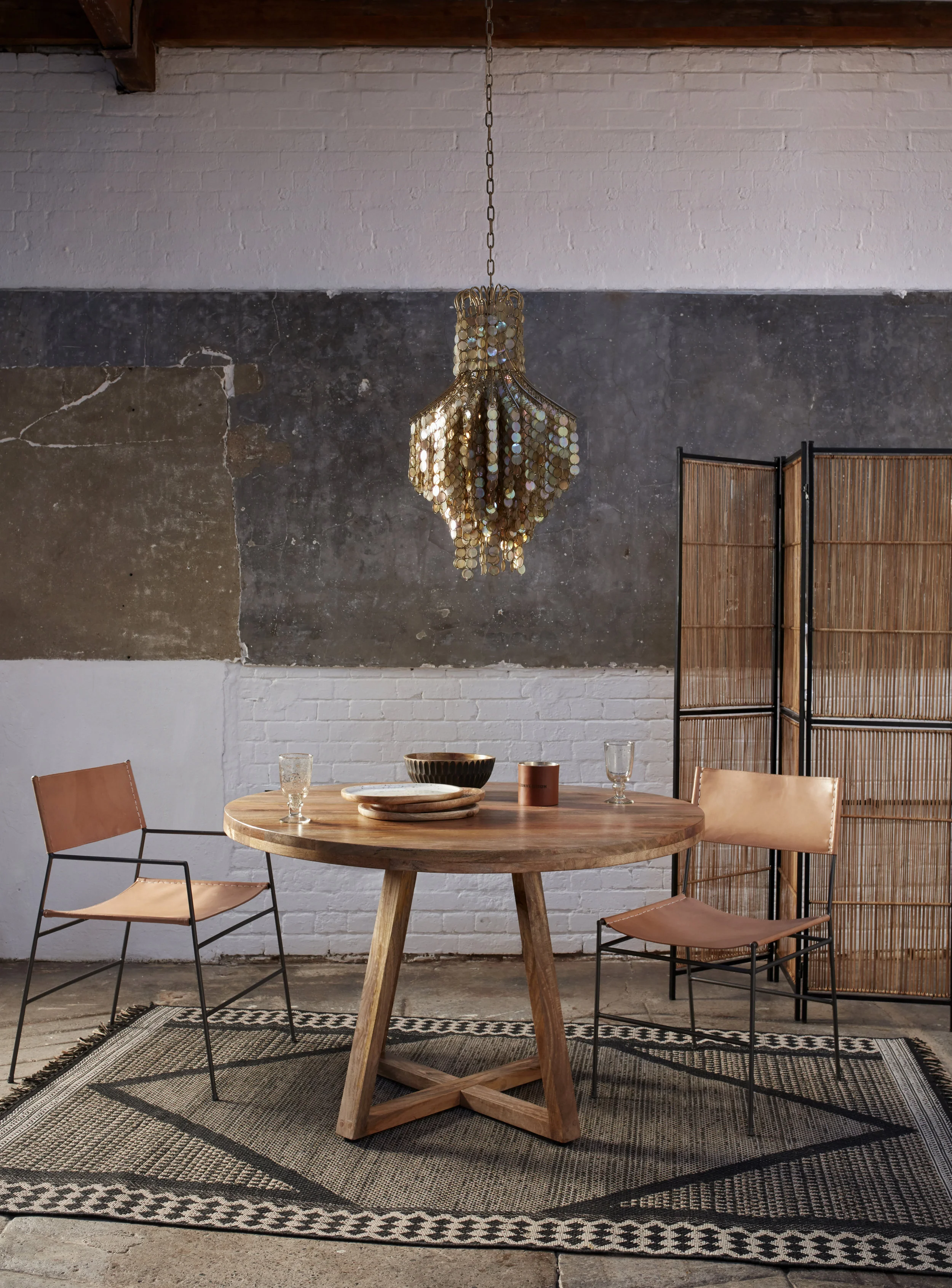 FCH_SS19_earthy dinning 027_0749  crop copy.jpeg