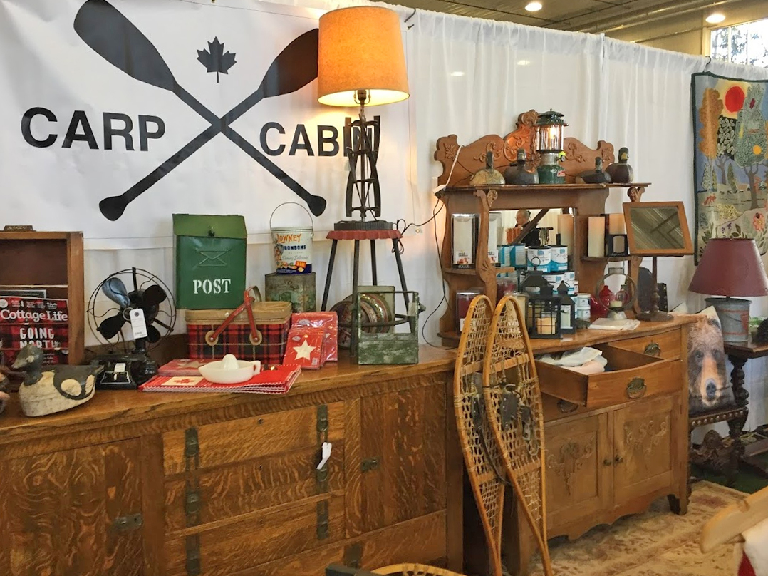 Ottawa-antique-and-vintage-market-cabin.jpg