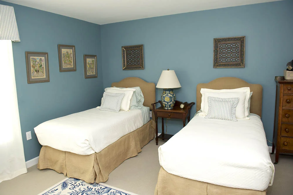 Fave_Alberg First Guest Room 1.jpg