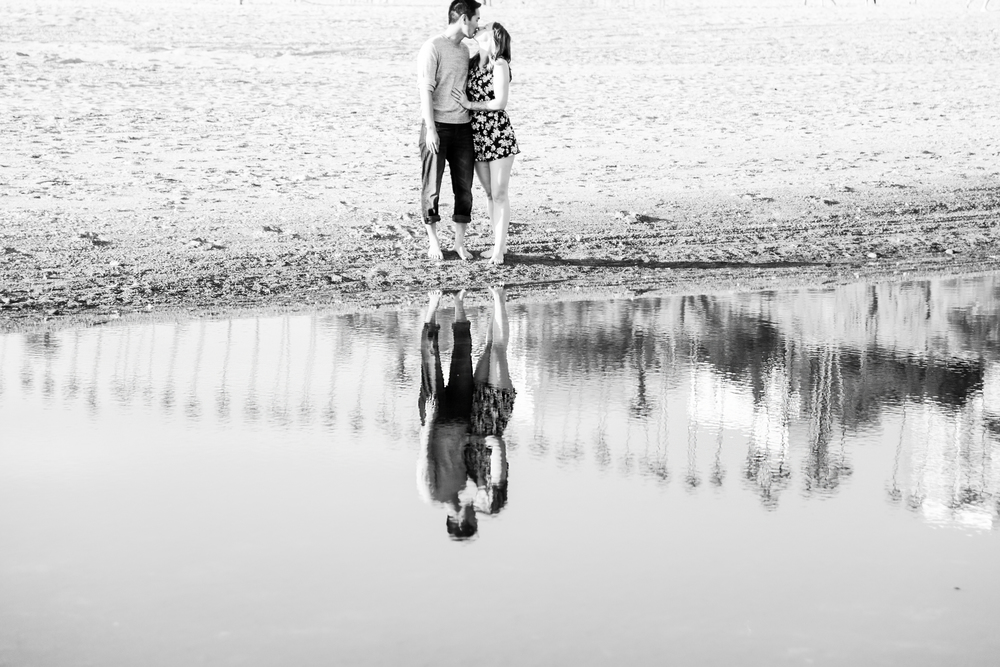 Jennifer&Cliff b&w 7.jpg