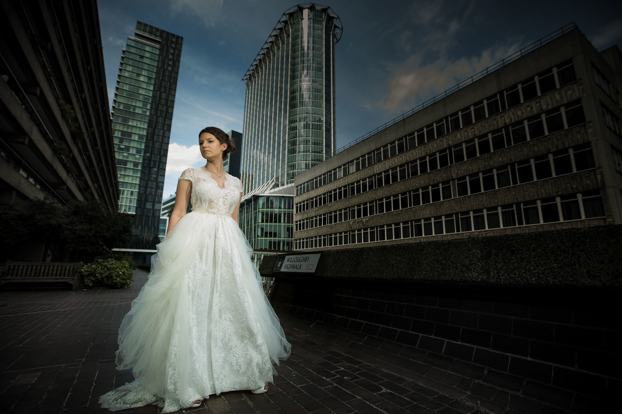 russian-bride-barbican-london-uk-destination-wedding-photography-Adam-Rowley