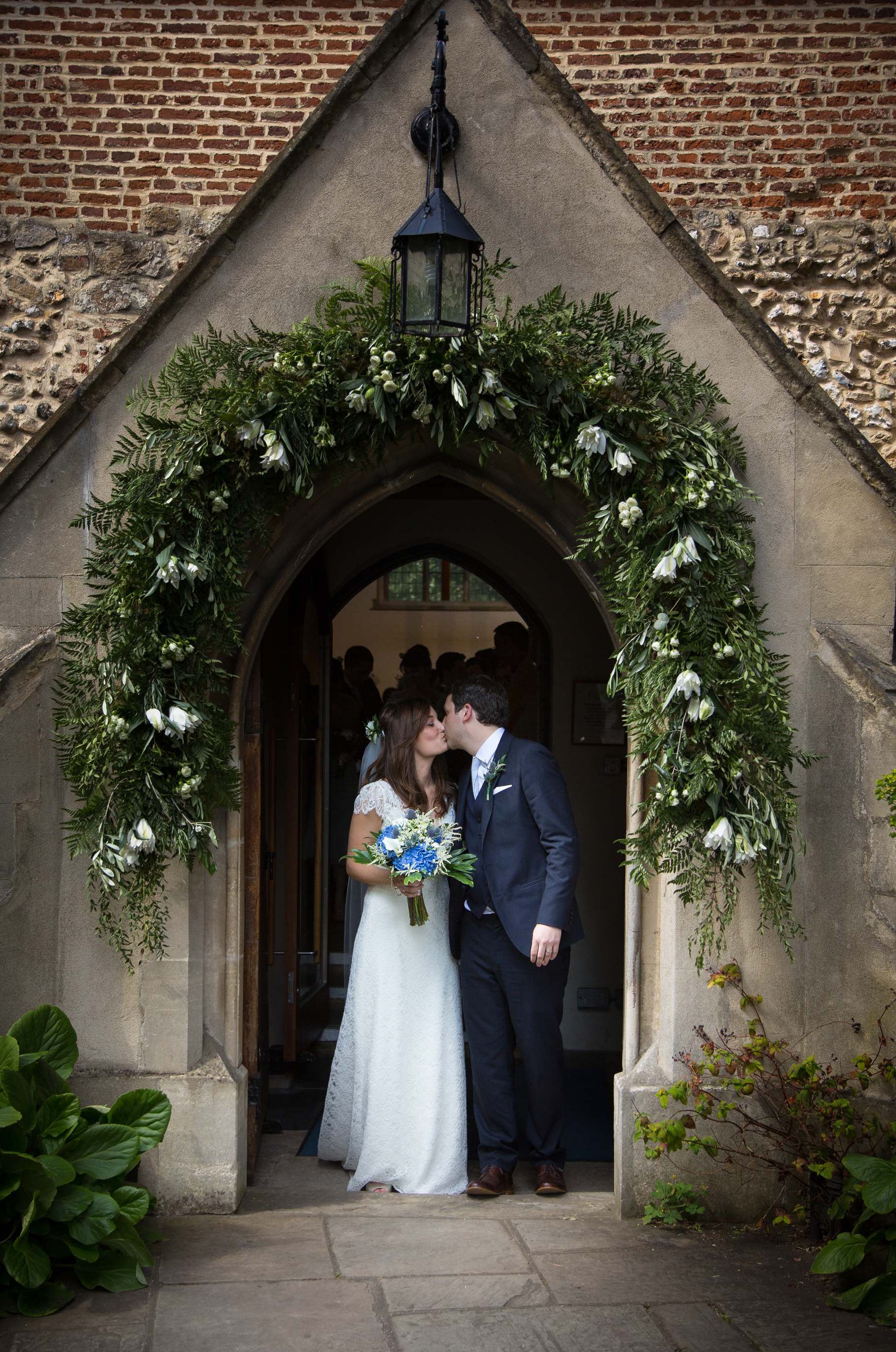 st-mary's-church-barnes-london-uk-destination-wedding-photography-Adam-Rowley