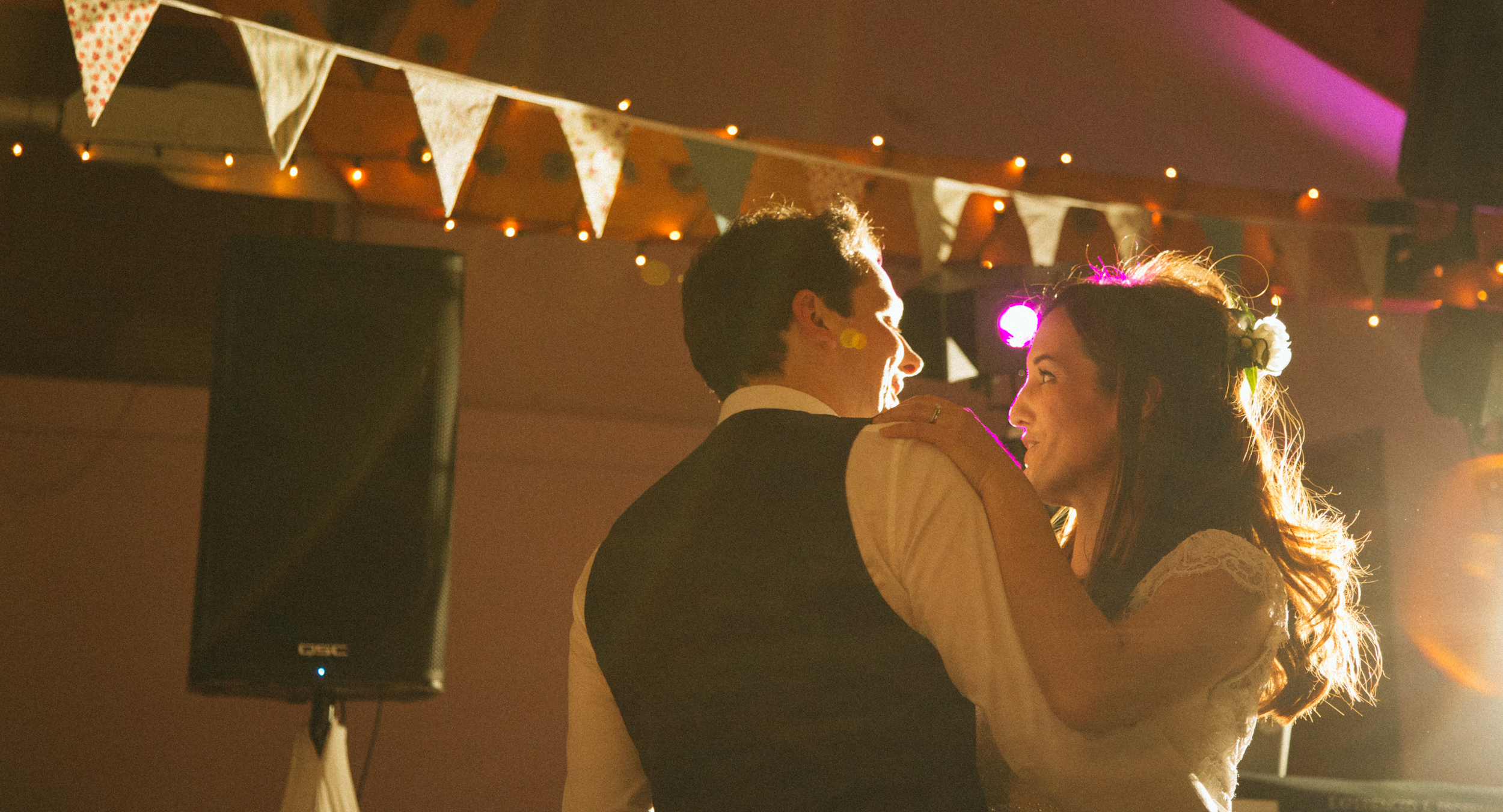 barnes-wedding-wetland-centre-3-first-dance-london-uk-destination-wedding-photography-Adam-Rowley