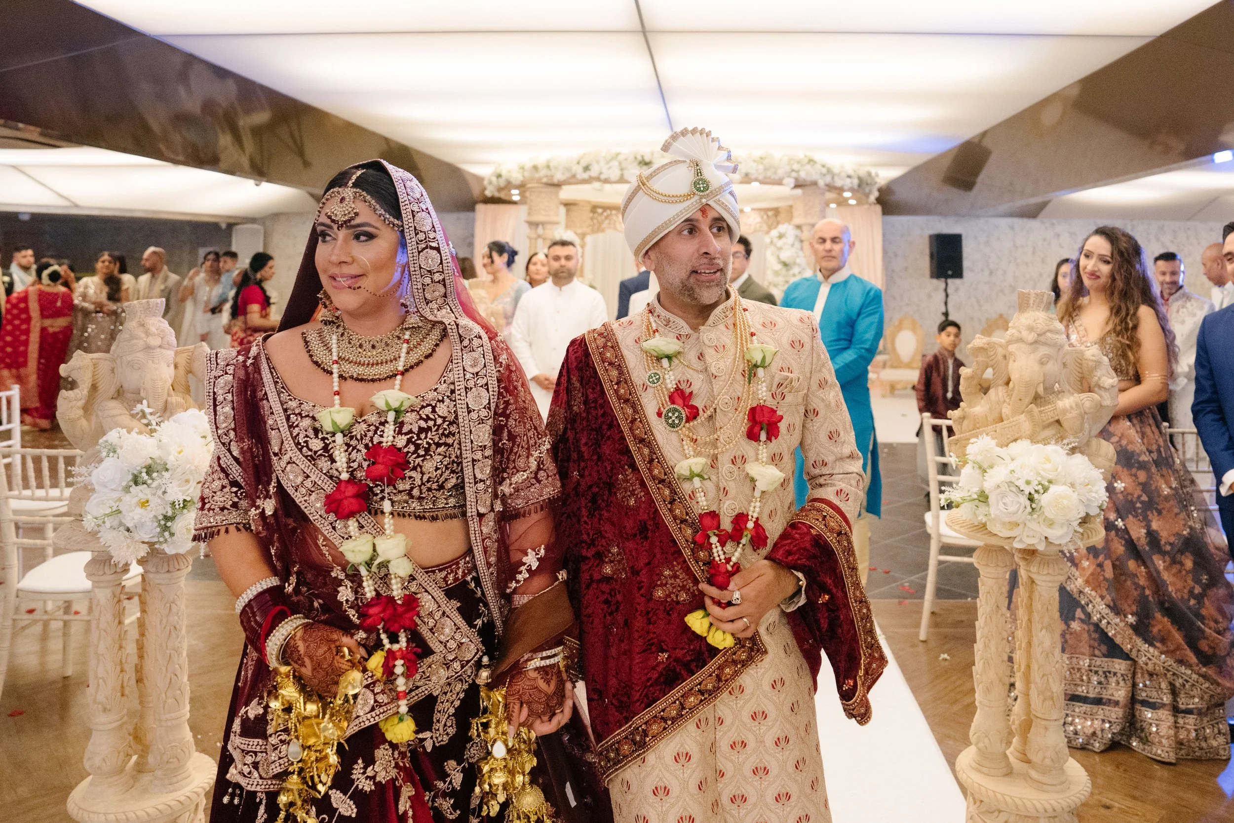 SONA'S AMAZING ESSEX HINDU WEDDING FILMS, CITY PAVILLION, ROMFORD