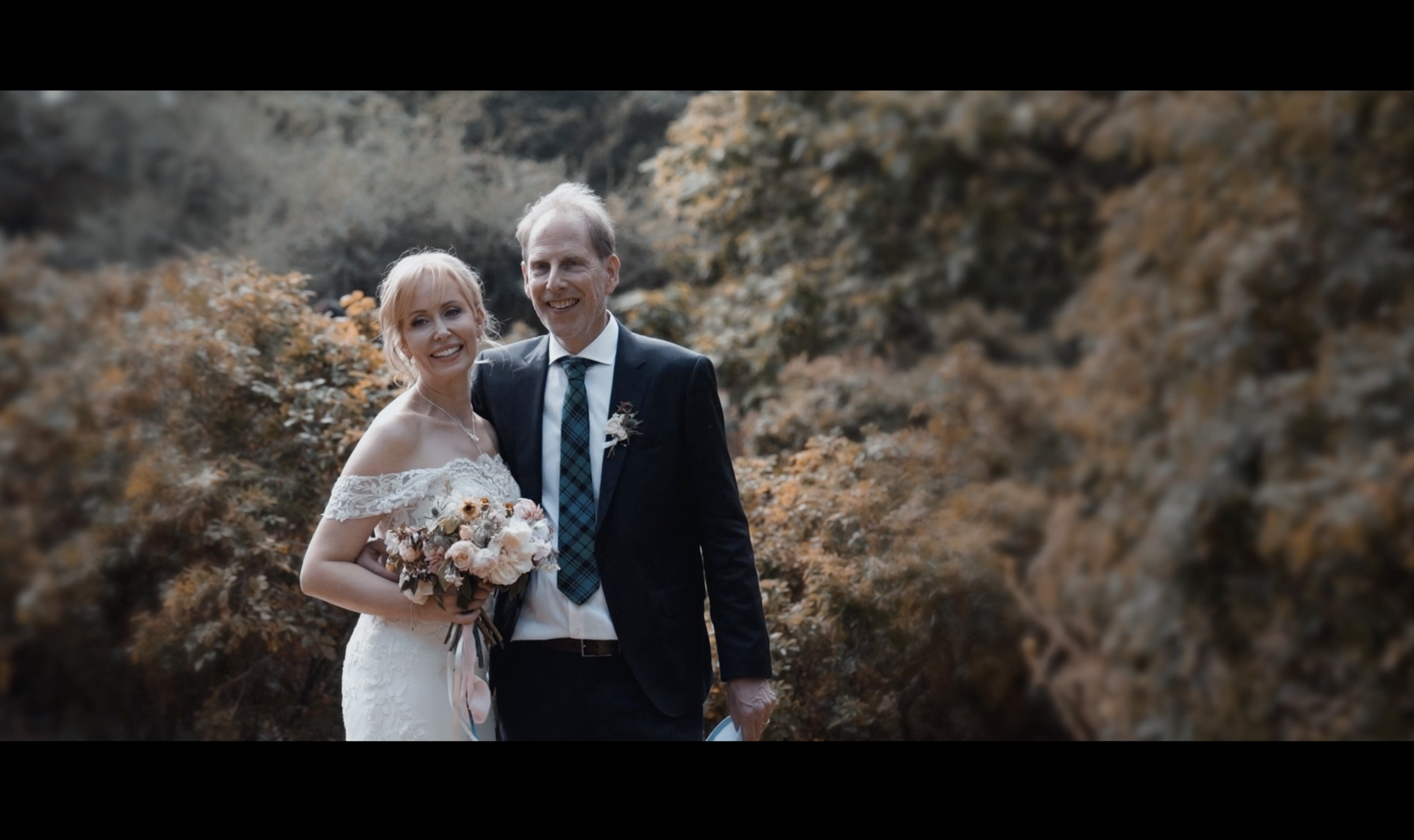 SIMON AND MHARI'S BEAUTIFUL CAMBRIDGE GARDEN PARTY WEDDING, KINGS COLLEGE