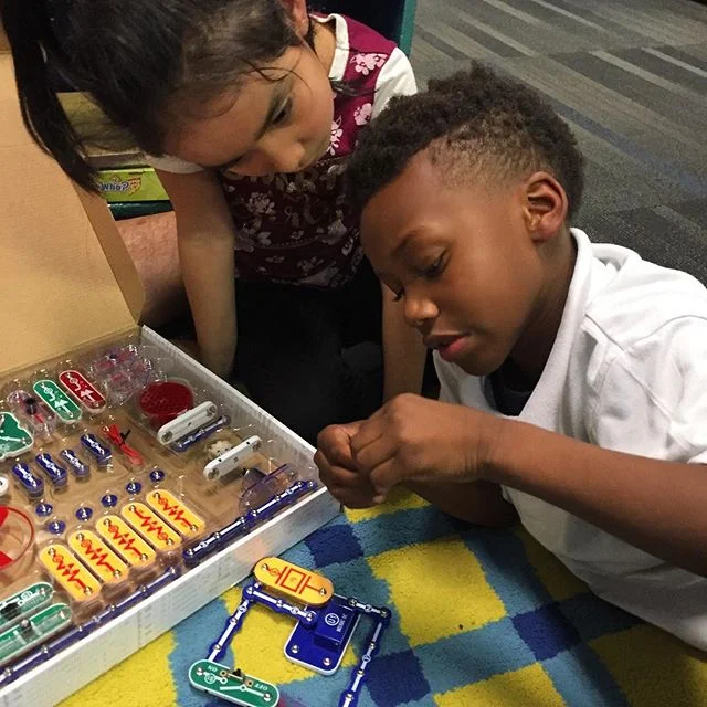 Circuits and wires and electricity, oh my! #STEM in #afterschool