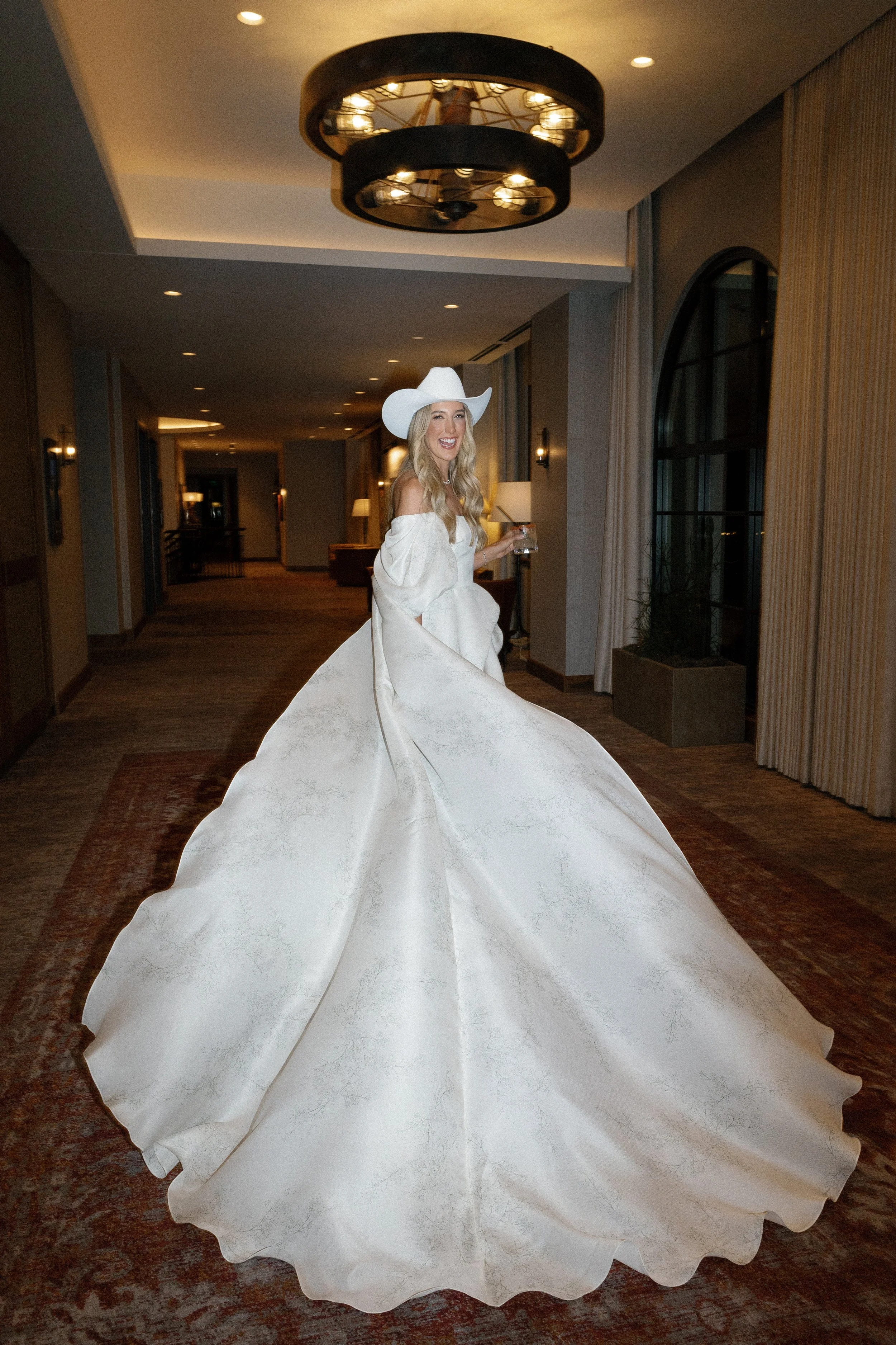 hotel-drover-wedding-jeff-brummett-1204.jpg
