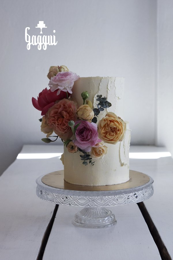 Flower Cascade Wedding Cake 2.jpg