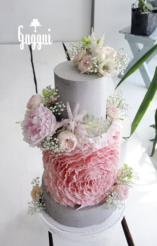 Wedding Grey Pink Gaggui.jpg